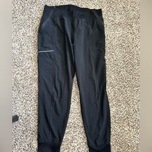 Women’s XL black Cherokee infinity jogger scrubs